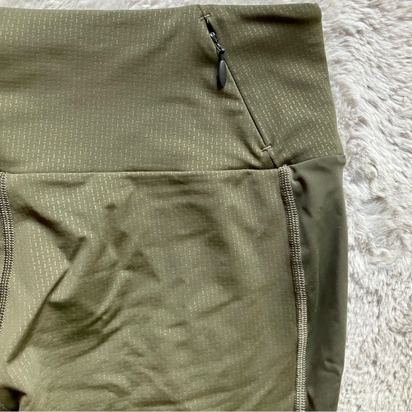 Rare RYU Made in Vancouver cropped yoga tights khaki green medium like lululemon - Picture 6 of 8